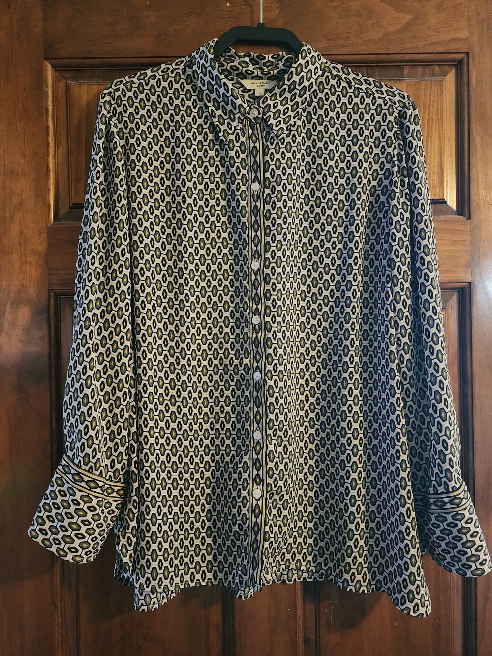 Max Studio London 2X Geometric Print Button Down Blouse